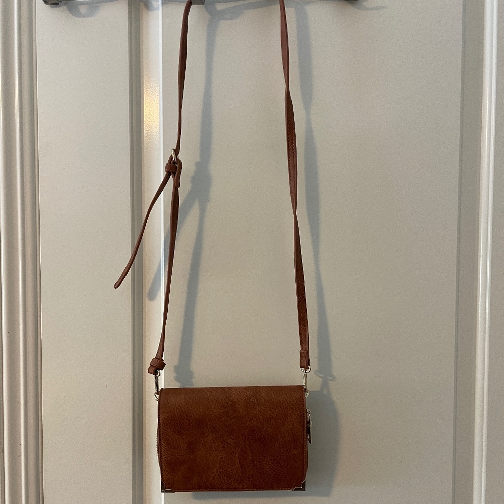 Urban Expressions Crossbody Purse